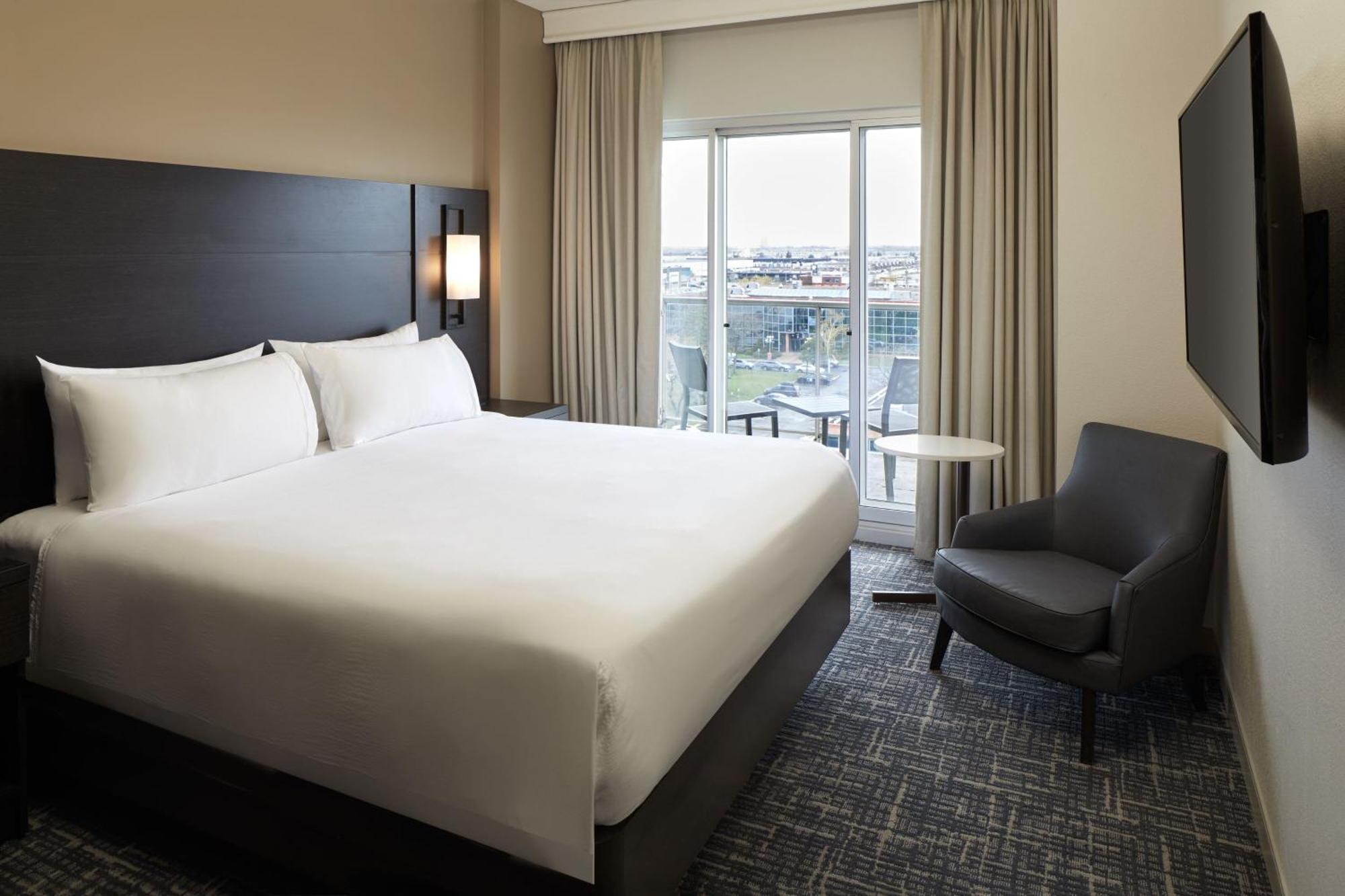 Residence Inn By Marriott Montreal Airport Dorval Esterno foto