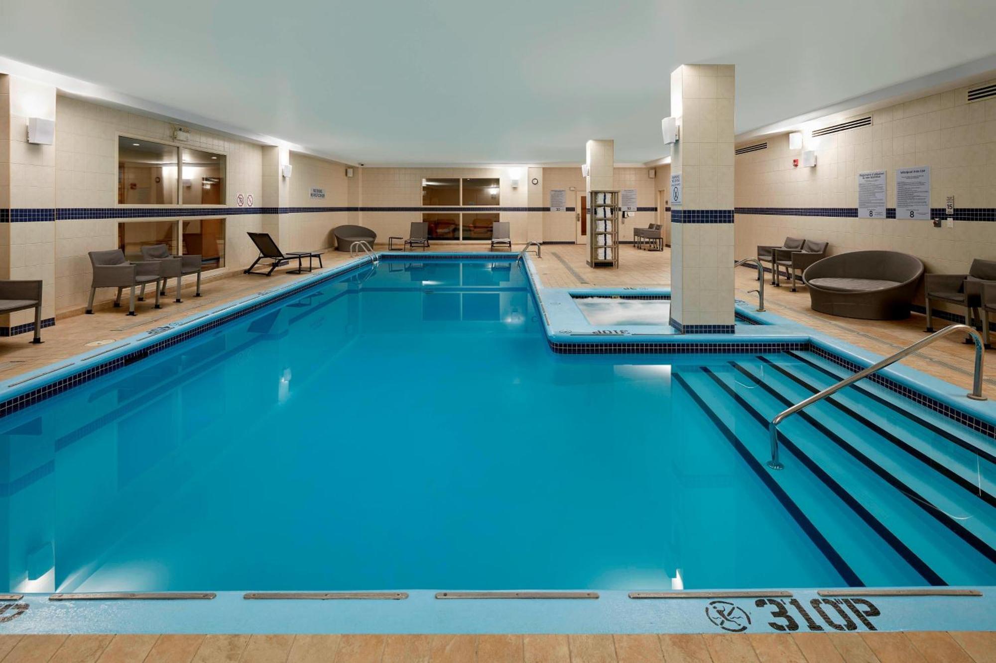Residence Inn By Marriott Montreal Airport Dorval Esterno foto
